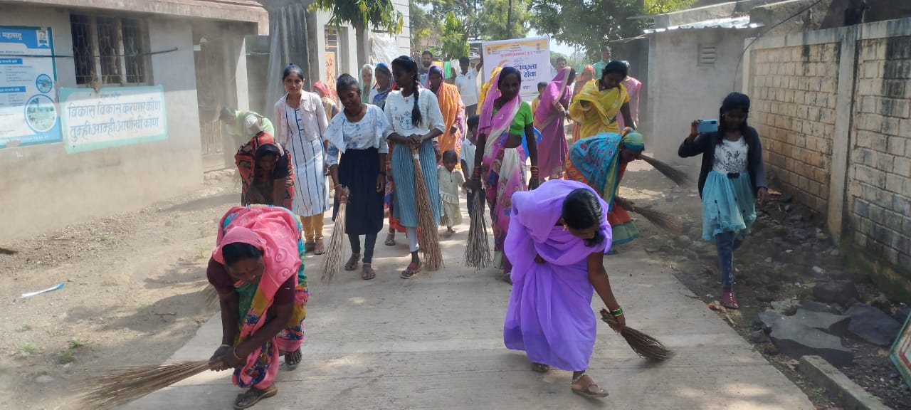 Kalmthe pa स्वच्छता मोहीम राबविणे